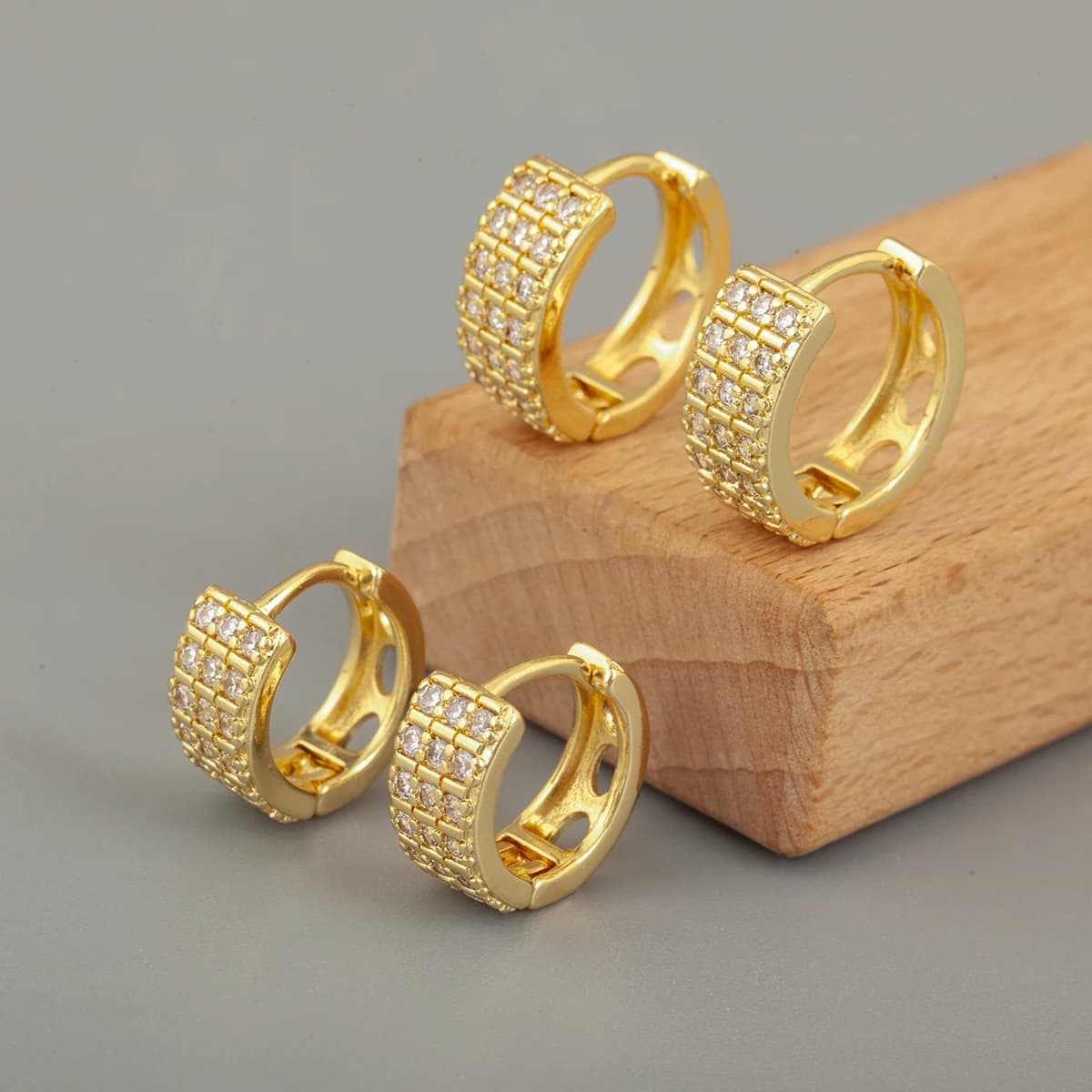 Nidin Light Luxury Trendy 3 Row Round Crystal Zircon Hoop Earrings For Women Female Punk Style Copper Circle Ear Jewelry Gifts