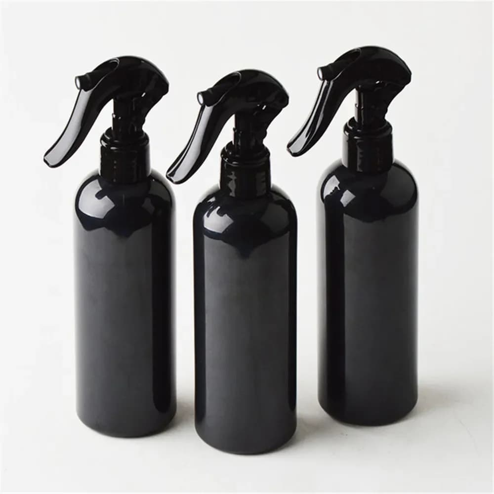 ‌ Flacone spray per parrucchiere nero da 300 ml - Dispenser di nebbia ricaricabile per salone, spruzzatore d'acqua per styling professionale
