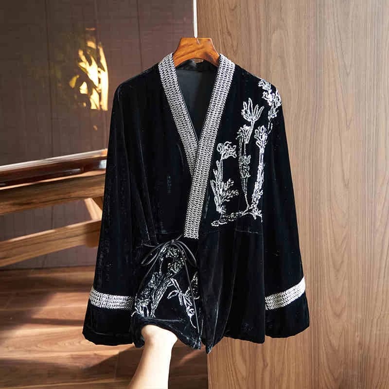 Superior Quality Autumn Chinese Style V-neck Silk+Velvet Sequin Embroidered Top Women New Socialite Fashion Lace Up Jacket S-XL