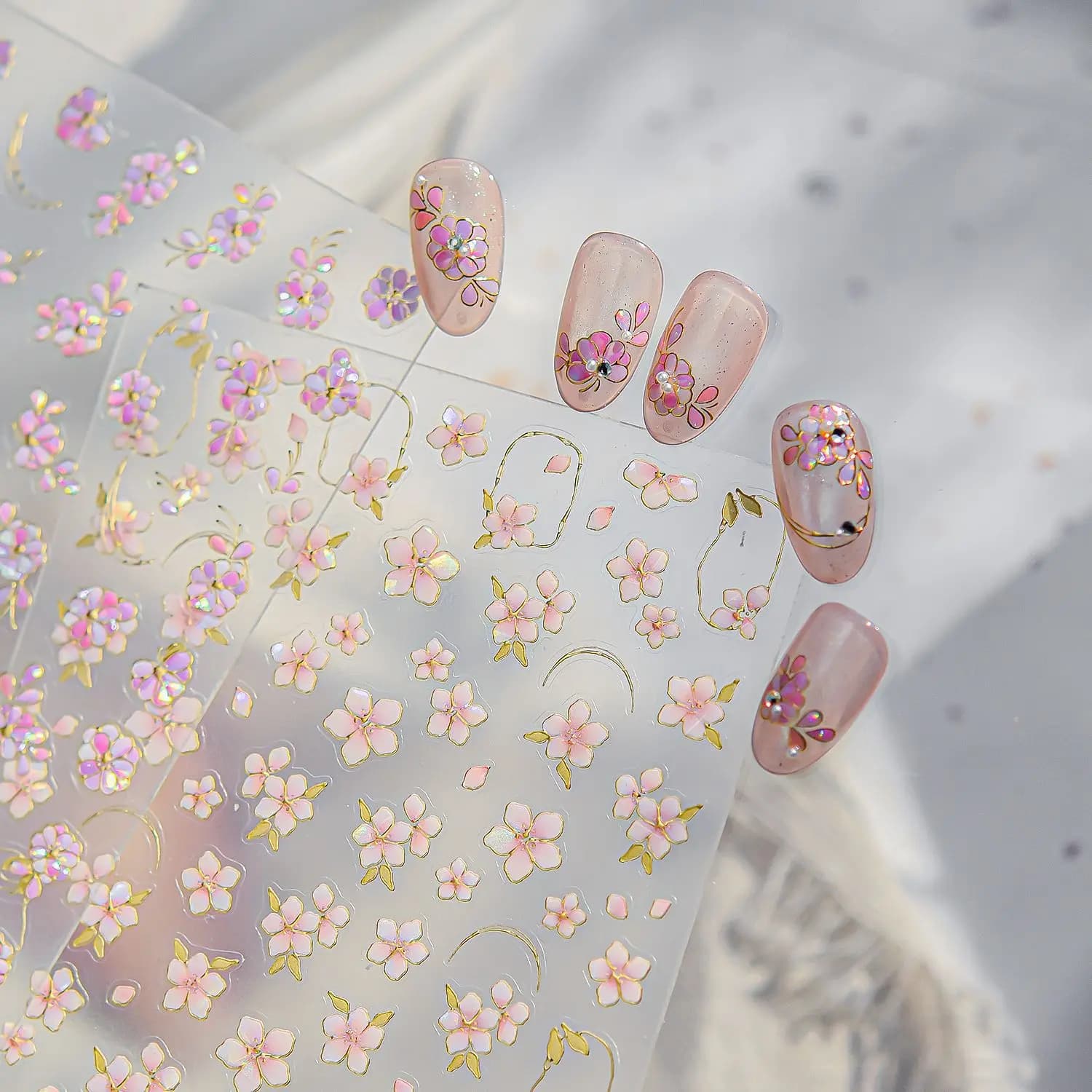 Accessori per adesivi con fiori di rosa rosa fata Adesivi per unghie dorati per adesivi per unghie con decorazione leggera da sogno e fresca di conchiglia fai-da-te