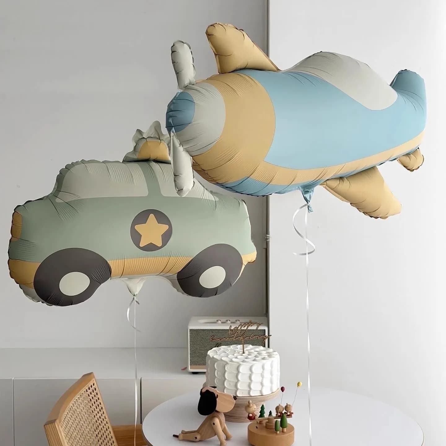 Simpatico palloncino in pellicola di alluminio a forma di cartone animato arcobaleno opaco smerigliato per auto per la festa di compleanno e la festa di compleanno dei bambini