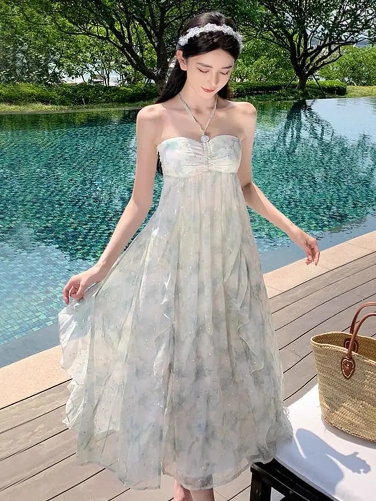 Elegant Tea Break Off-Shoulder Floral Long Dress Women's Beachside Backless Fairy Skirt Strapless Neckline Summer Vacation Style