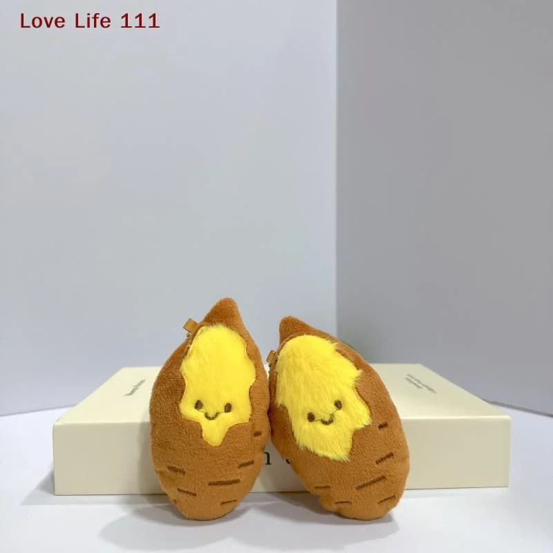 Portachiavi Peluche a Forma di Patata Dolce Naturale, Simpatico e Creativo, Decorazione Cartoon, Accessorio Regalo