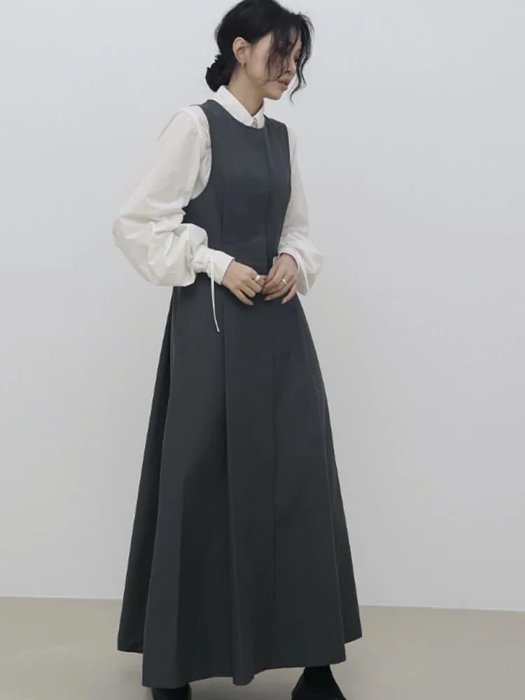 Women's Korean Fashion Set for University: White sweater in Layers and Vests, Complete Two Pieces of High Quality for Autumn Winter