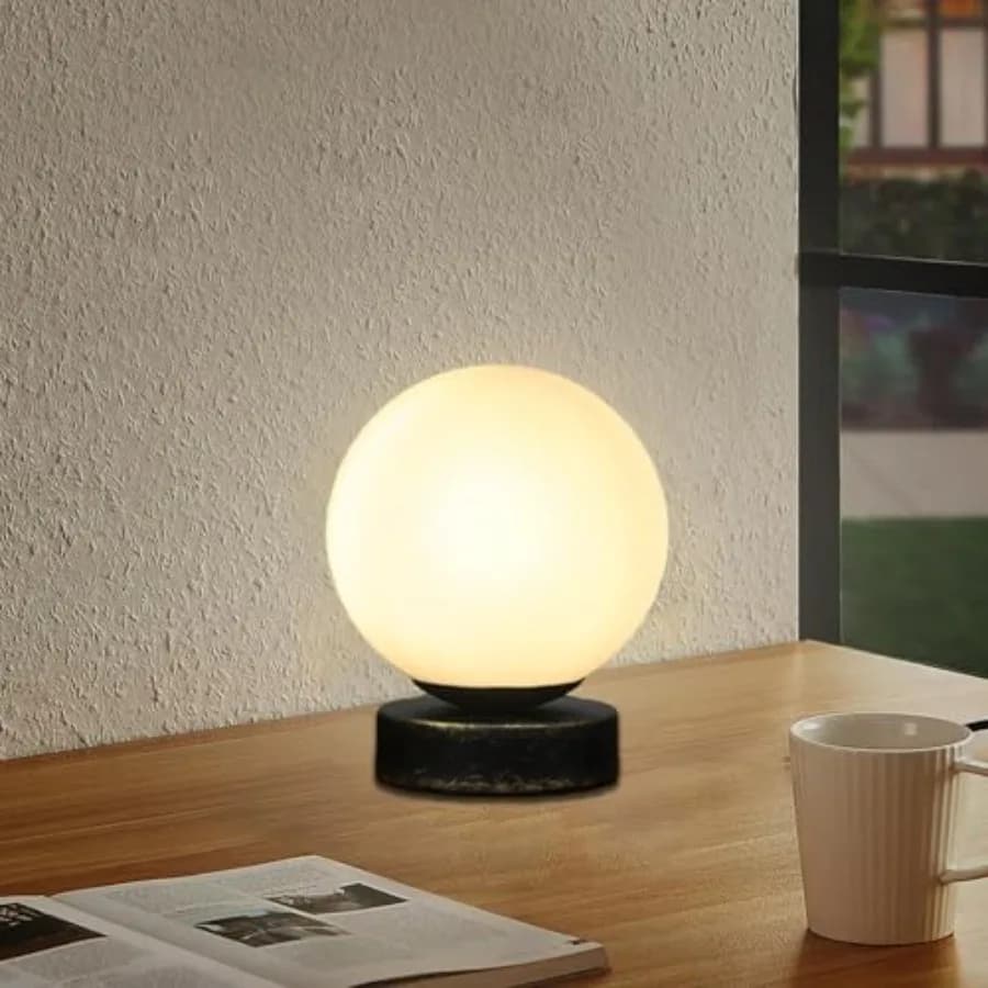 Lampada da Tavolo Globe Moderna Industriale, Lampada da Comodino Unica con Paralume in Vetro e Base in Marmo per Letto