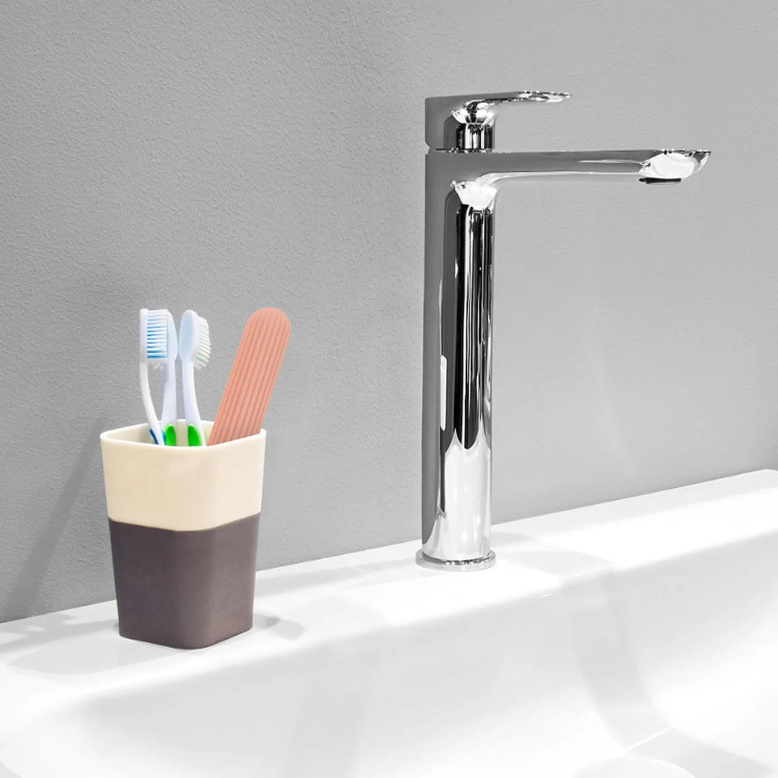 Custodia da viaggio per spazzolino da denti, 5 pezzi, in plastica rigida, portatile, con coperchio, organizer compatto per campeggio, viaggi d'affari
