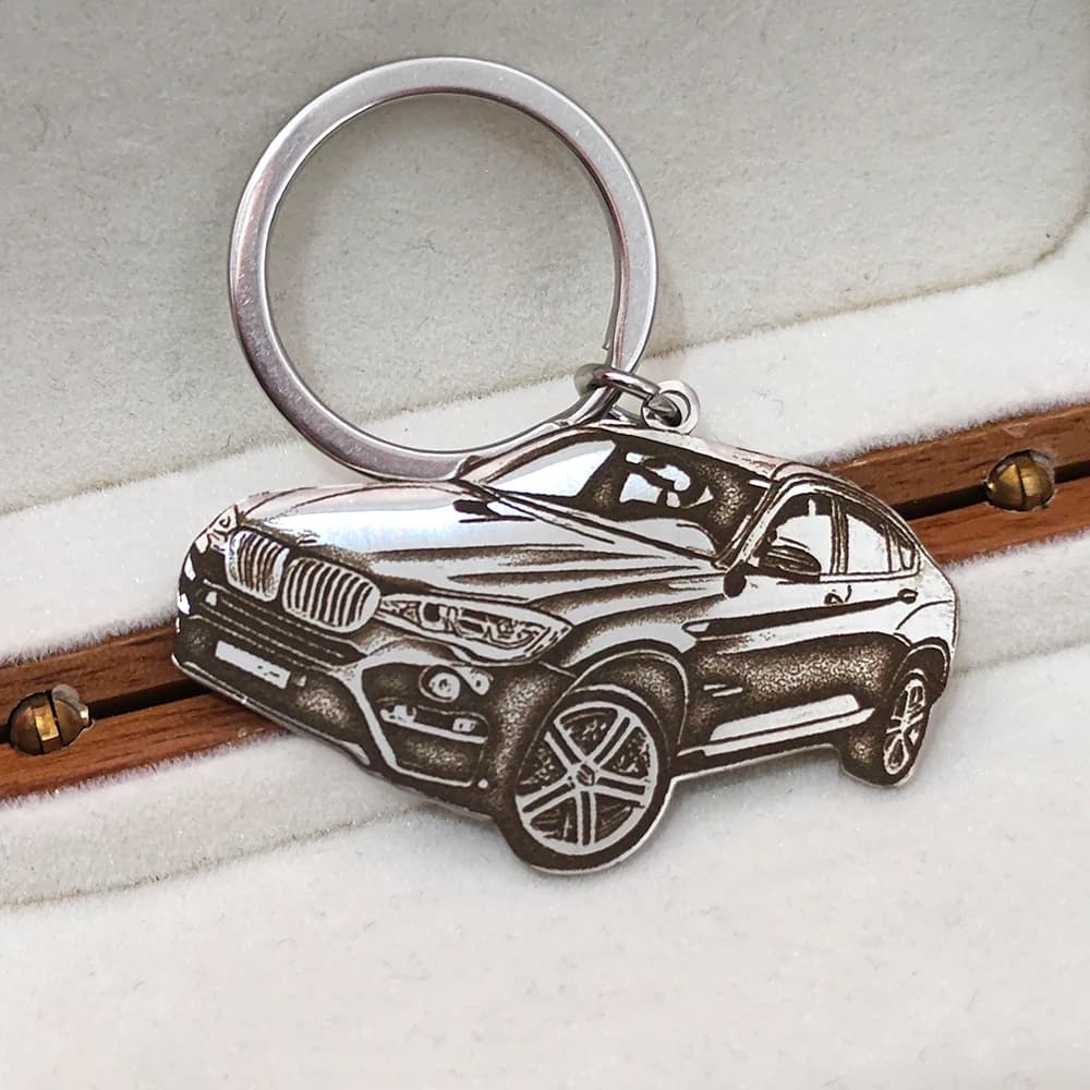 Keyring with photo pendant with custom logo for car and motorcycle laser engraved, custom jewelry for anniversary gifts in stainless steel