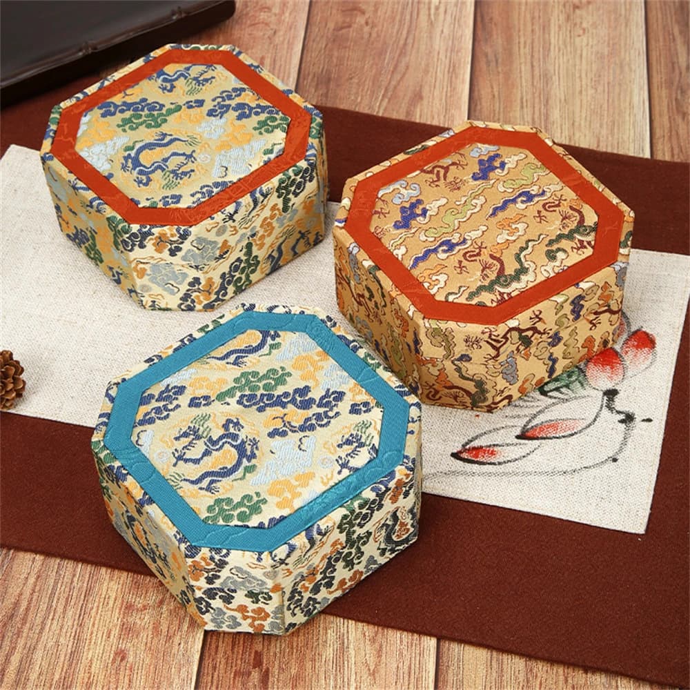 Retro octagonal jewelry boxes Embroidery box Bracelet packaging for cultural toys Hand chain display box