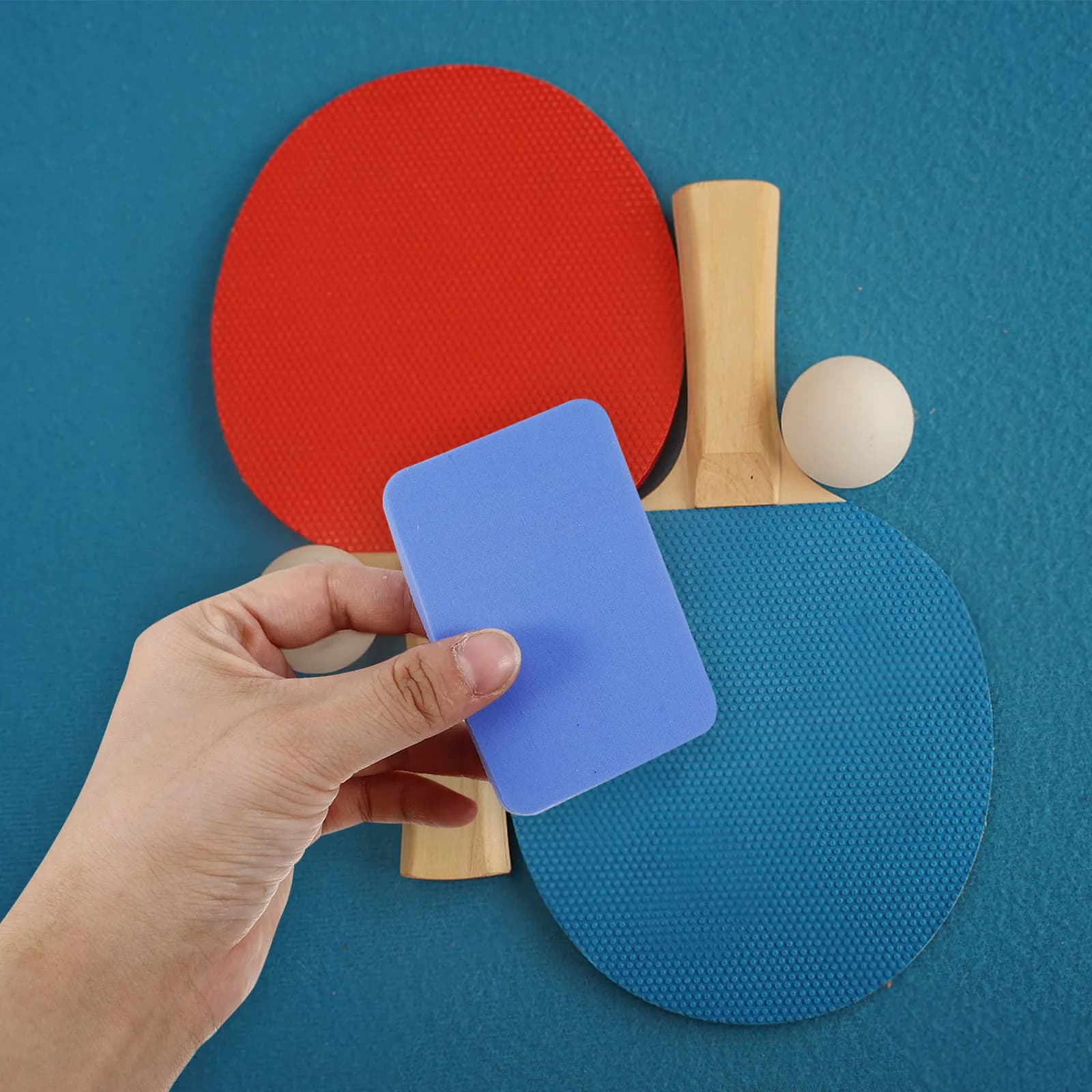 Sponge for cleaning ping pong racks, soft and portable tool for cleaning racks, outdoor rack accessories