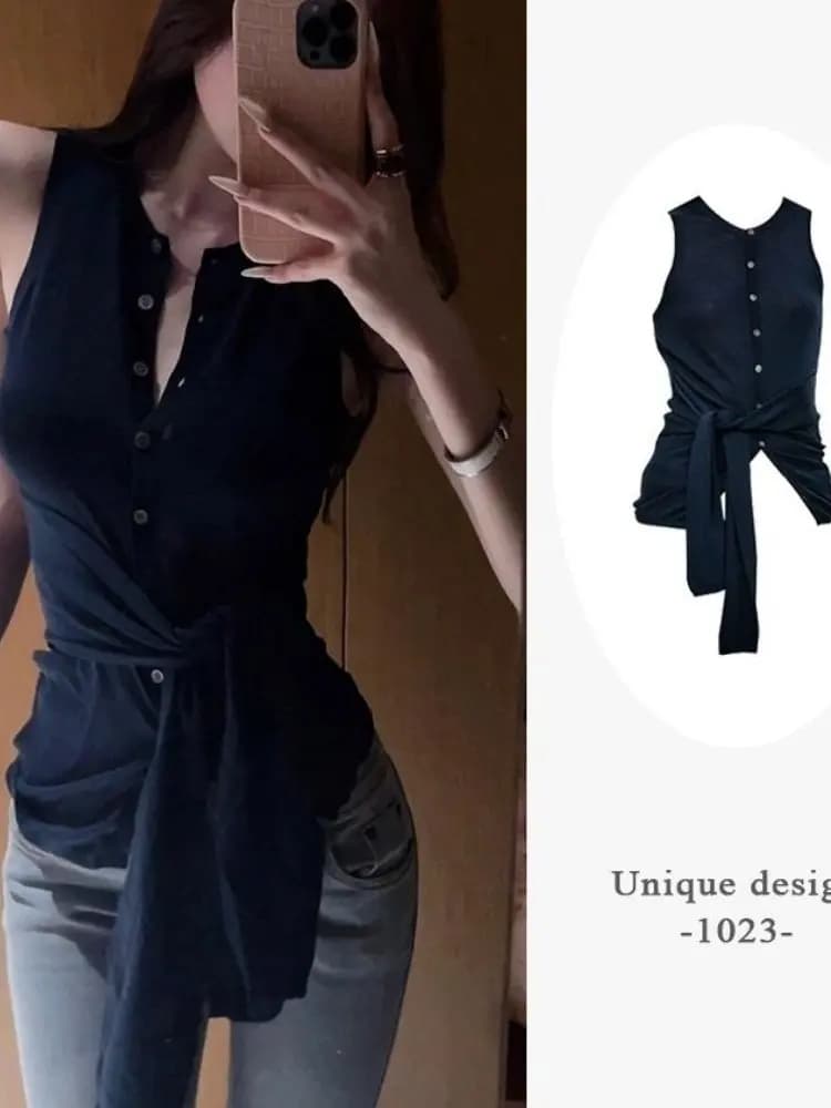 Women's Sexy Top With Skulls Discovered, Versatile Winter Vest With Belt, Slender Effect