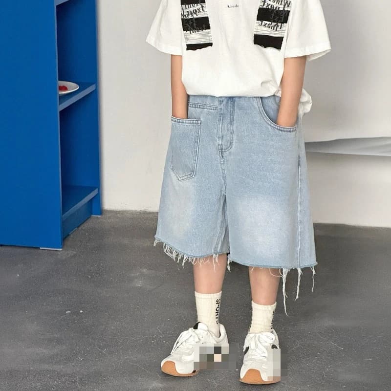 Nuovi Shorts Estivi per Bambini 2026, Sottili, Asimmetrici, con Tasche Decorative Personalizzate e Vita Elastica in Stile Cowboy