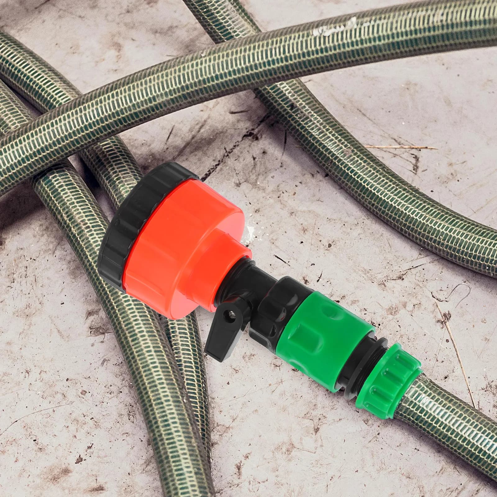 Irrigatore a Spruzzo Rosso, Ugello per Irrigazione in ABS Durevole, Facile da Collegare, Spruzzatore per Tubo da Giardino, Nebulizzatore per Irrigazione e Raffreddamento