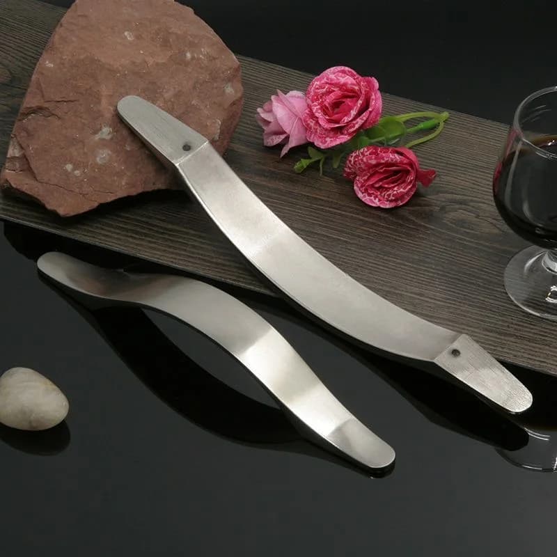 Maniglie per porte da cucina in lega di alluminio stile moderno argento spazzolato Maniglie per porte per guardaroba Maniglie per armadi Pomelli per cassetti