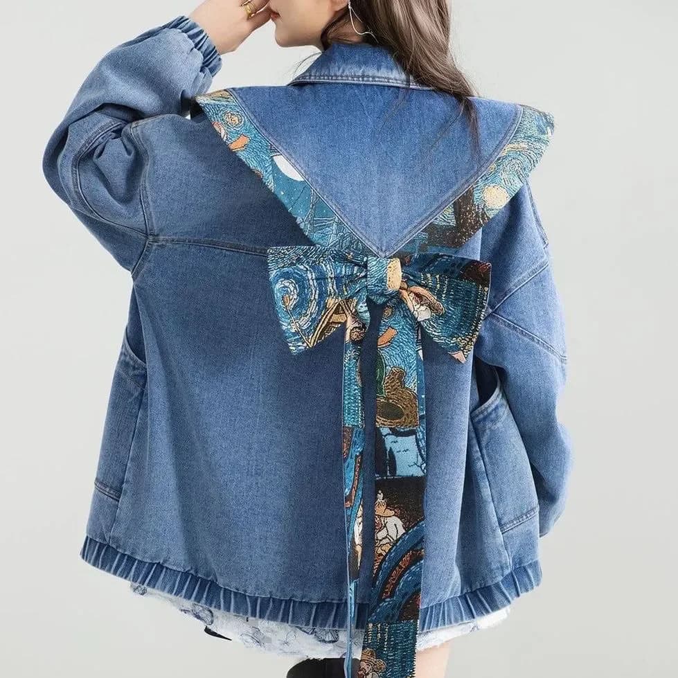 Giacca di jeans vintage Capispalla da donna 2025 Primavera Autunno Nuova moda Design artistico Giacca di jeans con fiocco jacquard Top larghi