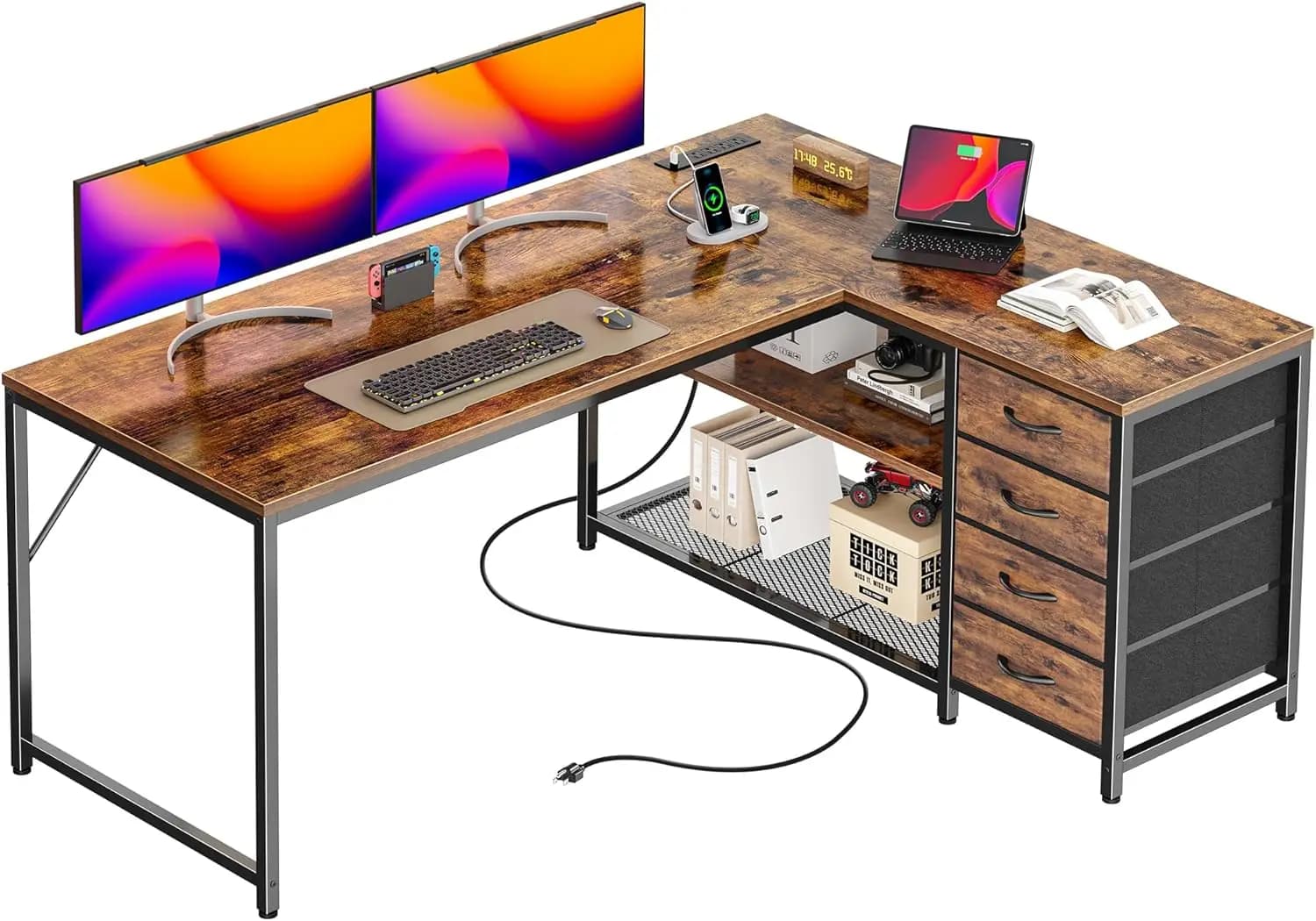 Scrivania a L da 53 pollici con prese di corrente, porta USB-C, 4 cassetti e ripiani regolabili per gaming, studio e ufficio, colore marrone rustico
