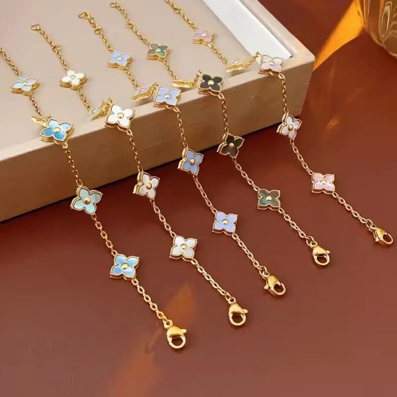 Bracciale regolabile con design a petali eterni brillanti in argento sterling S925, adatto per regali per banchetti di gioielli per le vacanze di nozze da donna