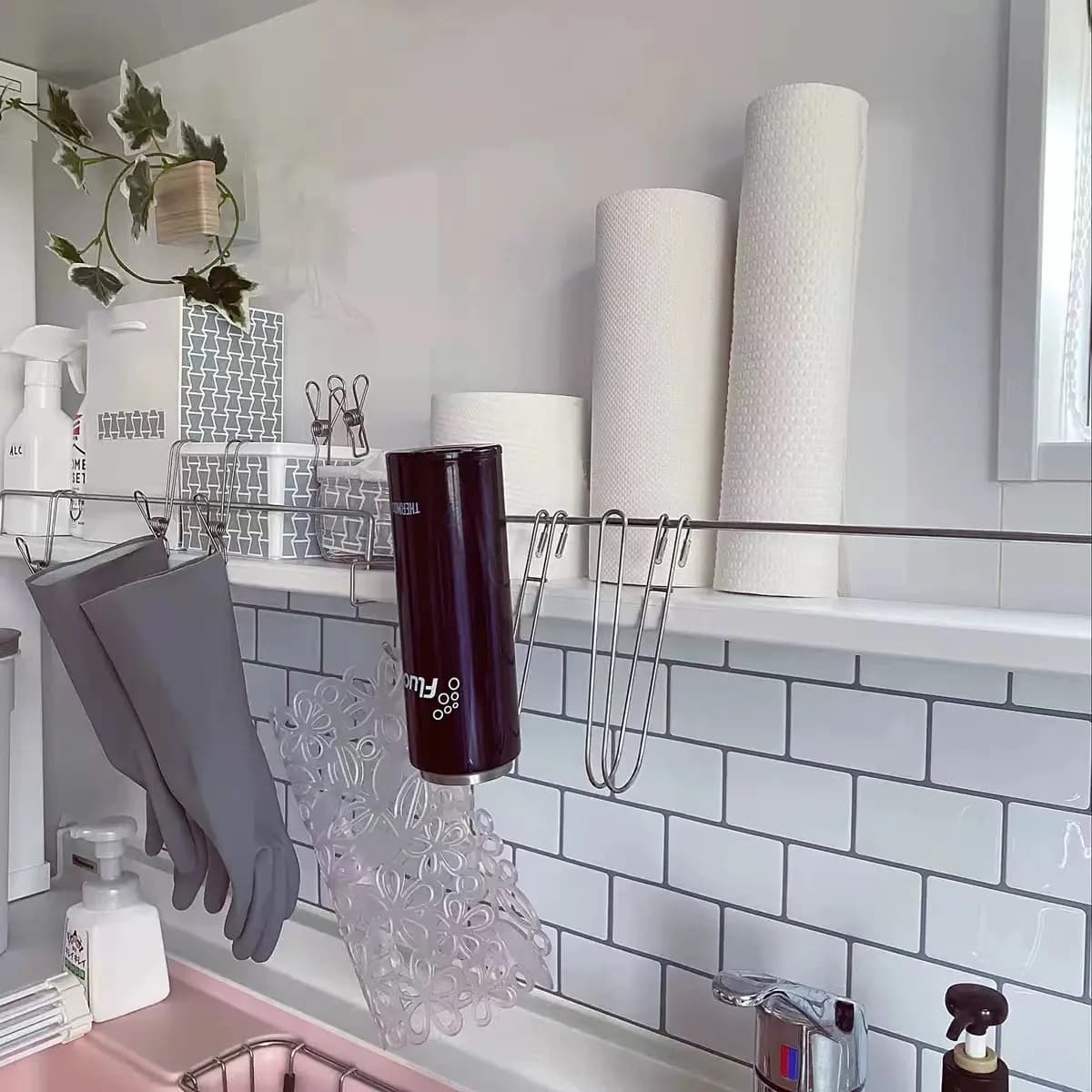 Kitchen Under Shelf Cup Drying Rack No Punch Space Saving Storage Holder for Coffee Mugs Water Bottles Kitchen Cabinet Organizer