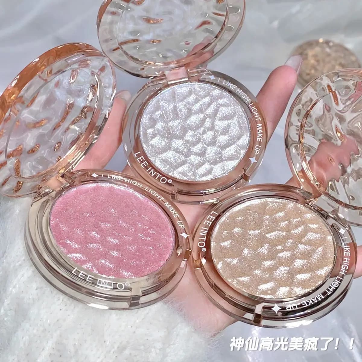 Palette di polveri lucide, glitter, illuminanti e per il contouring; polvere non volatile dall'effetto naturale per ragazze; per il trucco in polvere