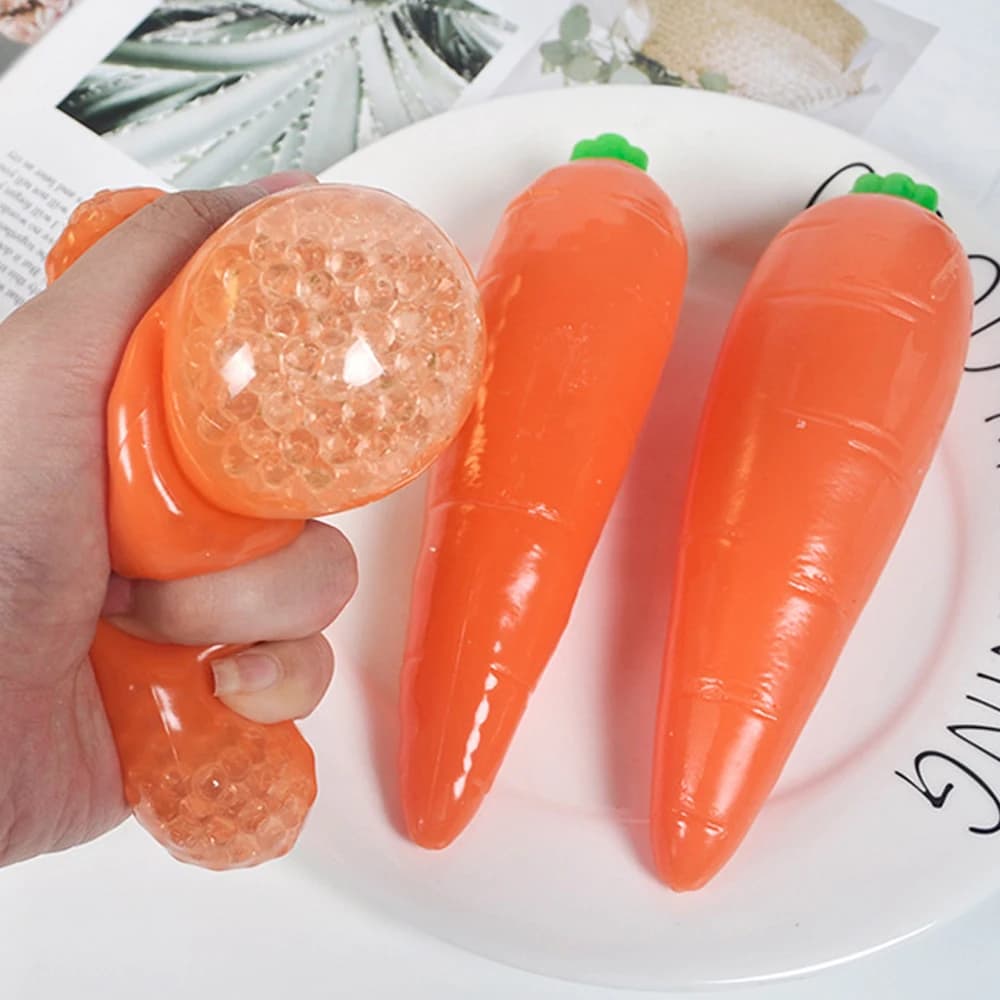 Giocattolo Squishy a Forma di Carota, Pallina Antistress, Giocattolo Sensoriale Simulazione Cibo, Giocattolo da Spremere per Alleviare lo Stress per Adulti, Ideale per Cesti di Pasqua