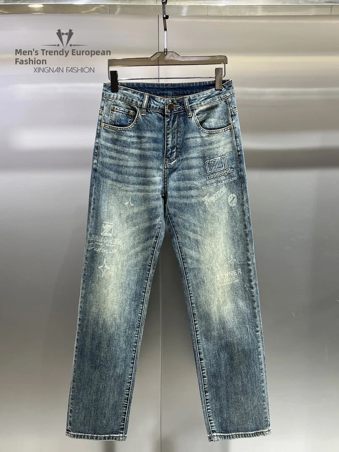 Jeans da Uomo Trendy a Gamba Dritta, Primaverili ed Estivi, Casual con Stampa Lettering, Comodi e Larghi, in Misto Cotone Poliestere Spandex