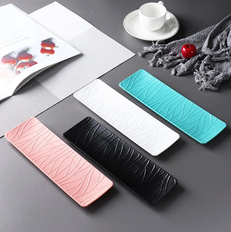 Piatto per sushi in stile giapponese Facile da pulire Design elegante Stoviglie di tendenza durevoli Elementi essenziali unici per servire sushi Versatile