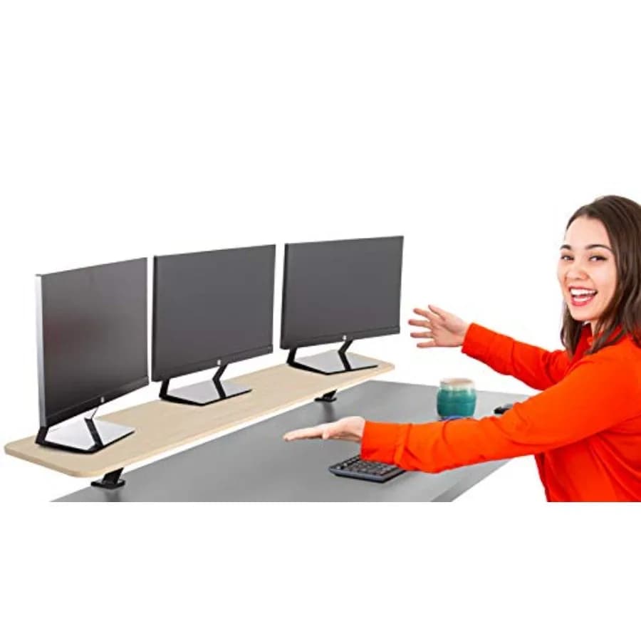 Supporto da scrivania con morsetto da 55 pollici per 3 schermi con finitura in acero, supporto ergonomico per monitor con base a morsetto, supporta fino a 55 pollici, senza graffi.