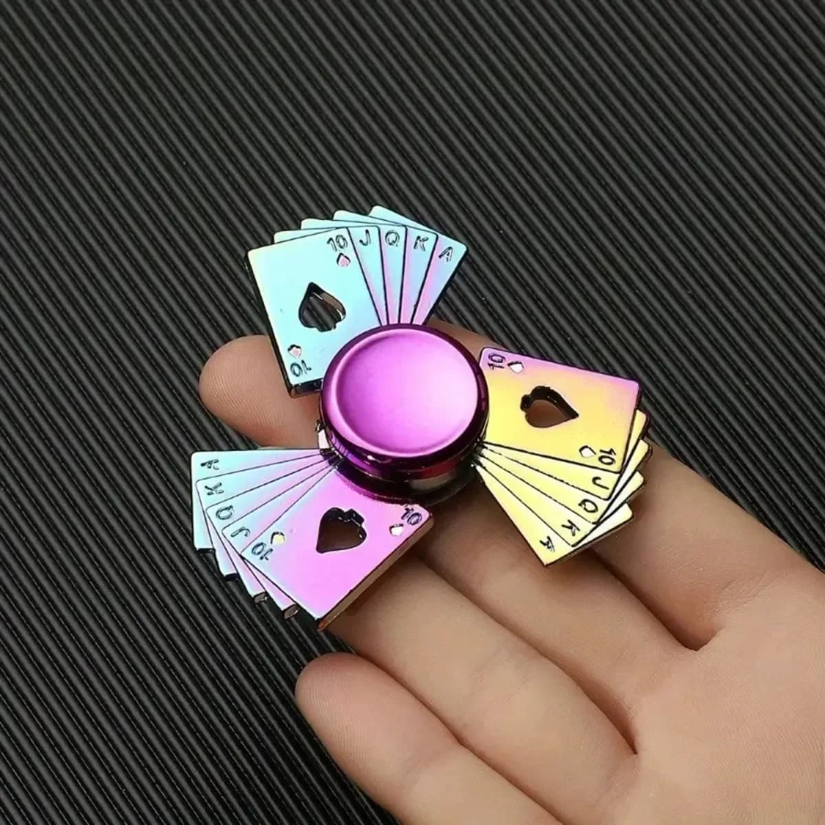 Fidget Spinner in Metallo Premium, Giroscopio da Dito in Acciaio Inossidabile Resistente, Perfetto per Alleviare lo Stress e come Gadget per Feste