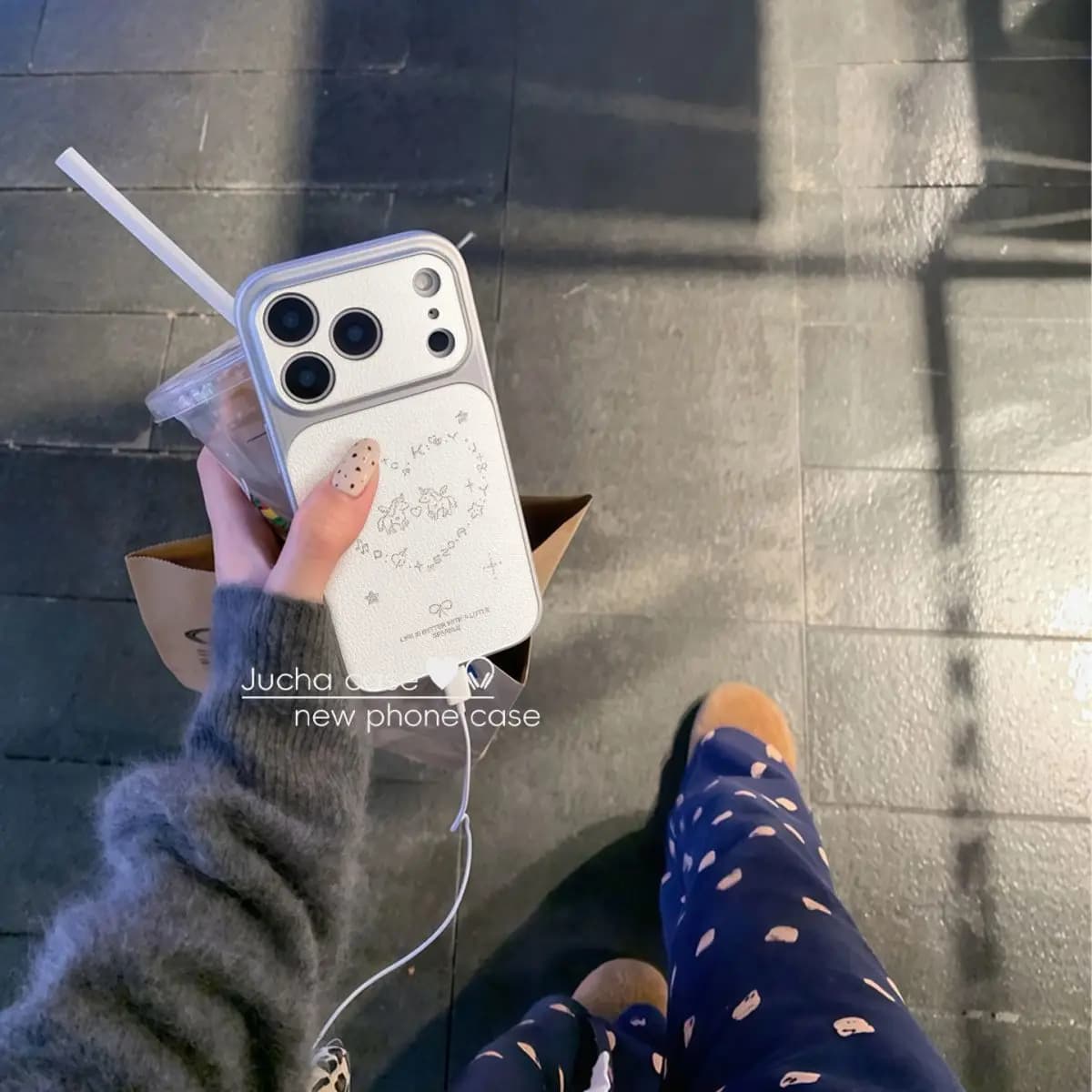 Nuova Custodia per Telefono in Pelle con Unicorno Cartoon e Coniglietto Blu con Fiocco per iPhone 17 16 15 14 13Pro Max Plus, Protezione Avanzata Anti-Caduta