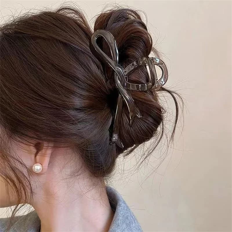 13cm Acrylic Ribbon Acrylic Arco Hair Claw Polished Crab Clip Hair Shark Coda Horse Holder Barrettes Copricapi for Women Hair Accessories