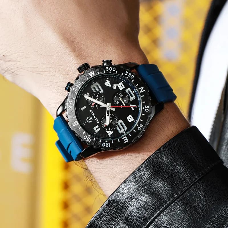 High Quality Hot Selling Personalized Classic Multifunctional Quartz Watch Men Six-pin AAA Watch Rubber Business Men Watch Clock