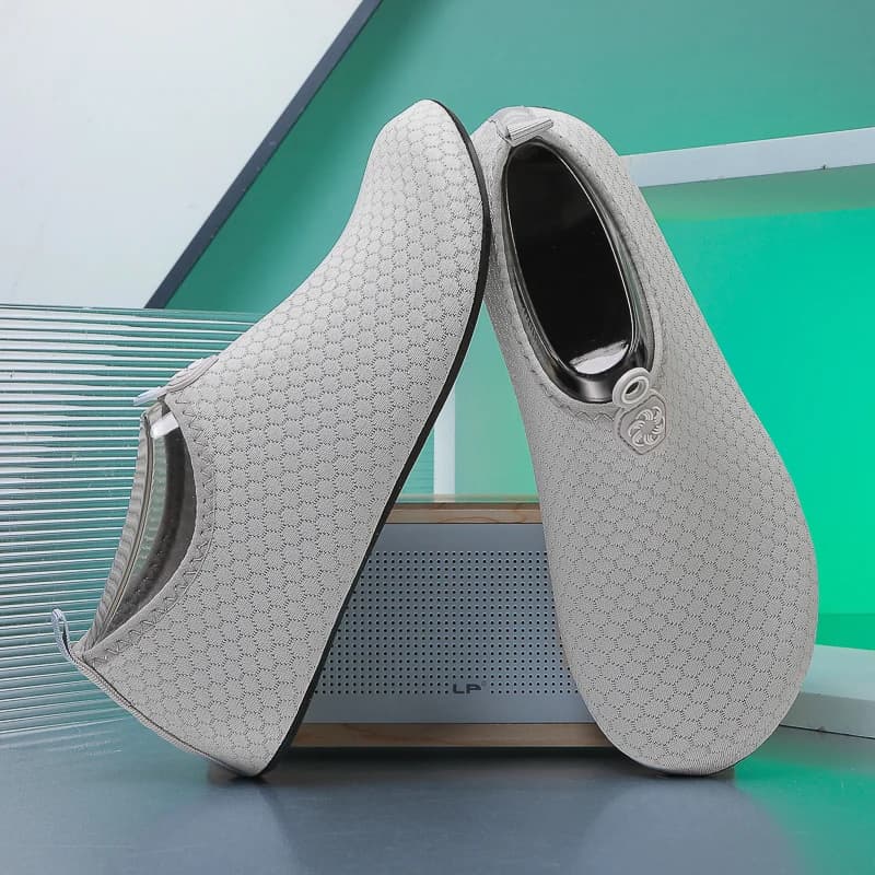 Grey Barefoot Water Shoes Anti-Slip Quick-Drying Aqua Socks for Beach Swimming Yoga Surfing Wading River Trekking