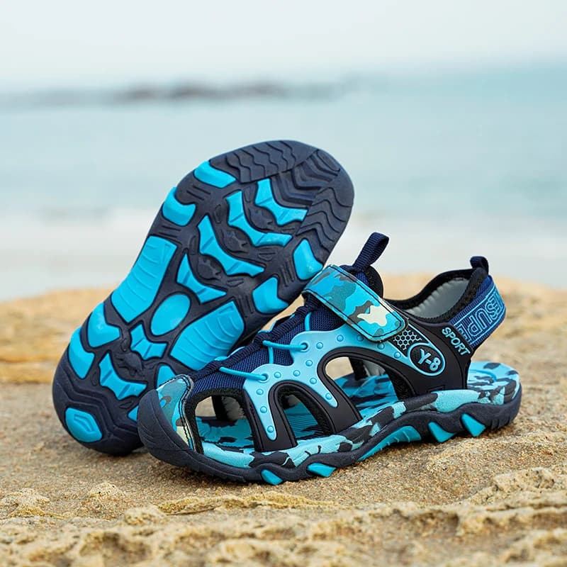 Nuovo Stile 2026 Sandali Estivi per Bambini Sneakers alla Moda Leggere Antiscivolo con Suola Morbida in Pelle PU Scarpe Comode per Ragazzi