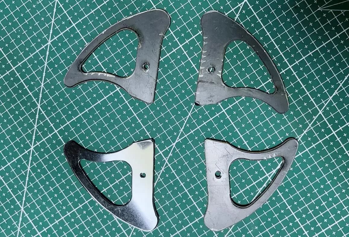 4pcs Landing gear skid for T550 550mm FLYINGHUNTER Quad-Rotor Multi-copter Folding Frame KK APM X550 Drone aircraft KIT