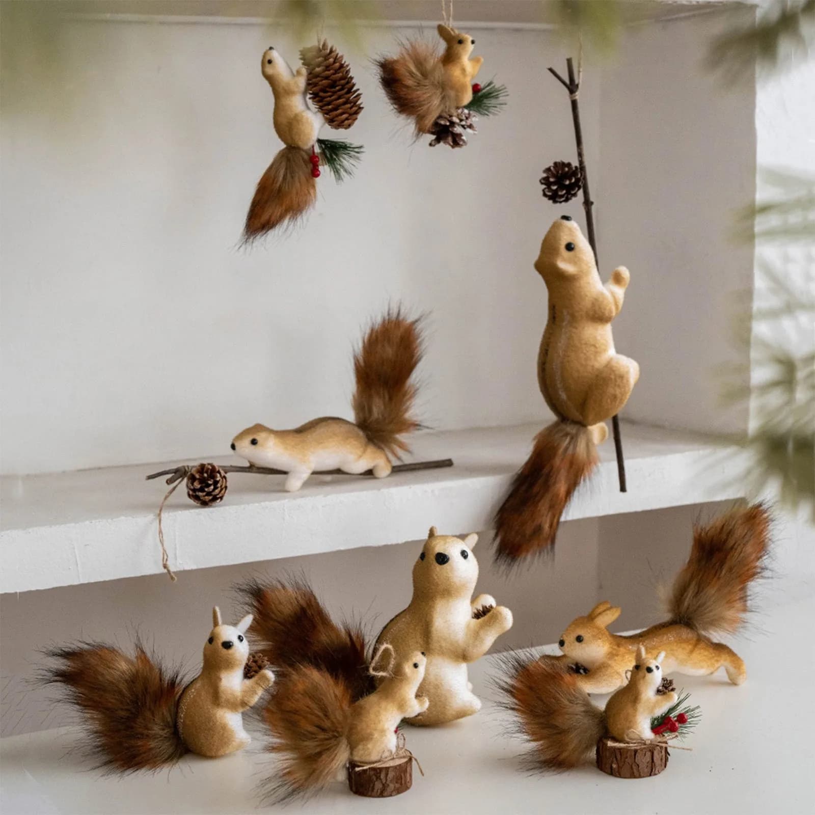 Christmas Tree Squirrel Pendant Ornament Cute Hairy Christmas Tree 3d Hanging Decoration Artificial Red Birds Clip-On Xmas Decor