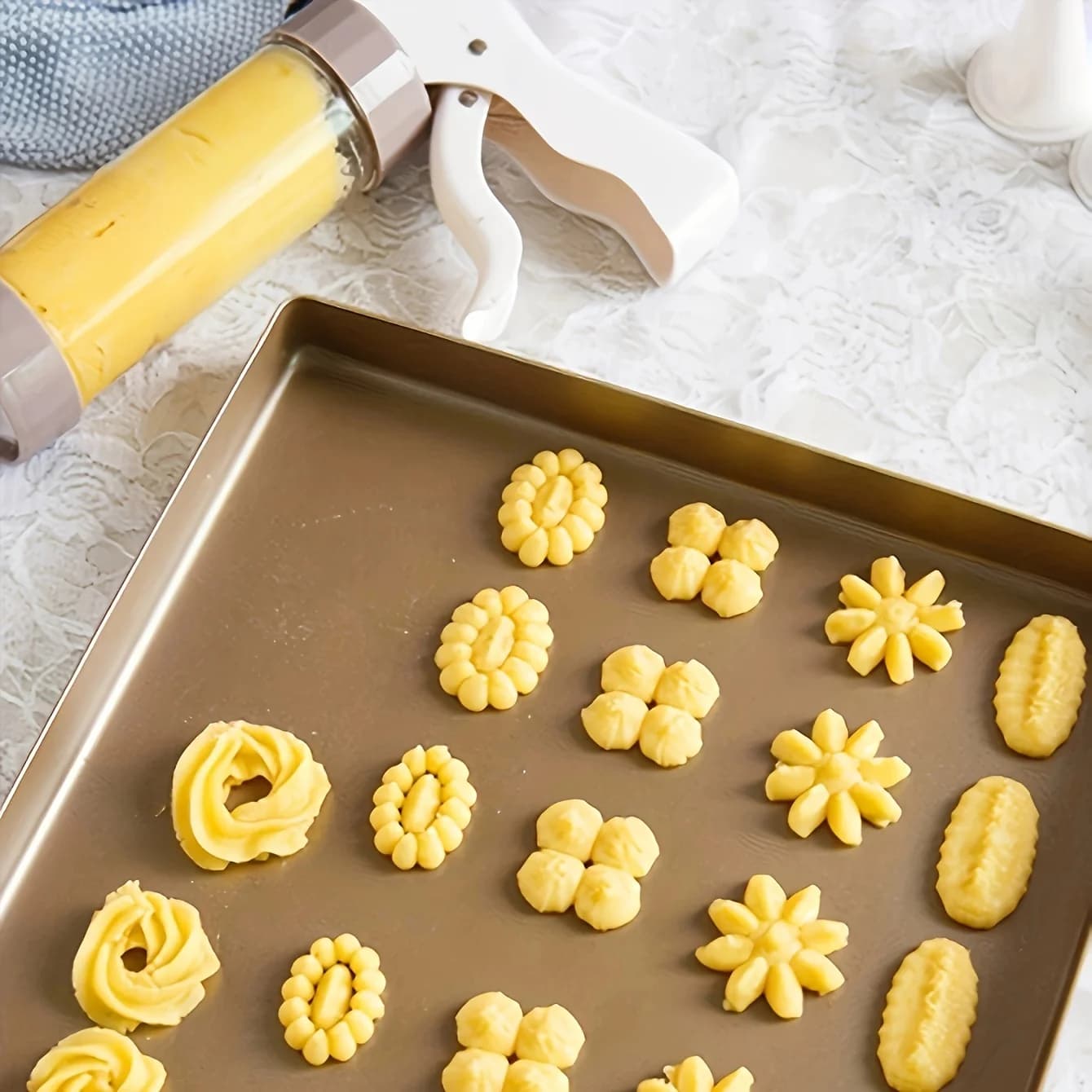 Set di 1 pressa per biscotti - perfetta per preparare piccoli biscotti - include pistole pressa in plastica e accessori - utensili da cucina essenziali