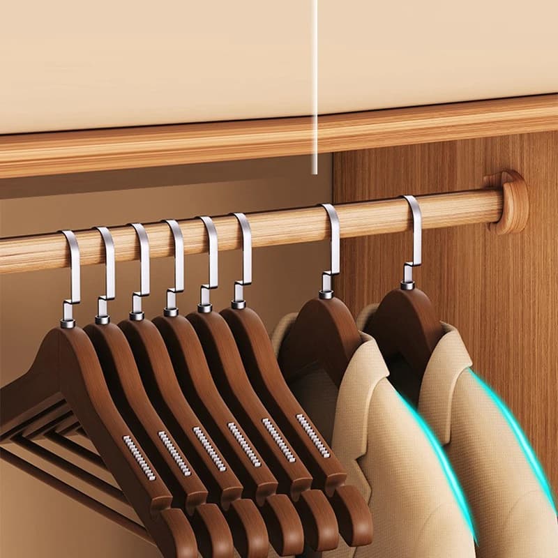 5pcs/set Wooden Non-slip Hangers Solid Wood Hangers Clothing Store Wardrobe Wooden Clothes Hangers Home Clothes Rack