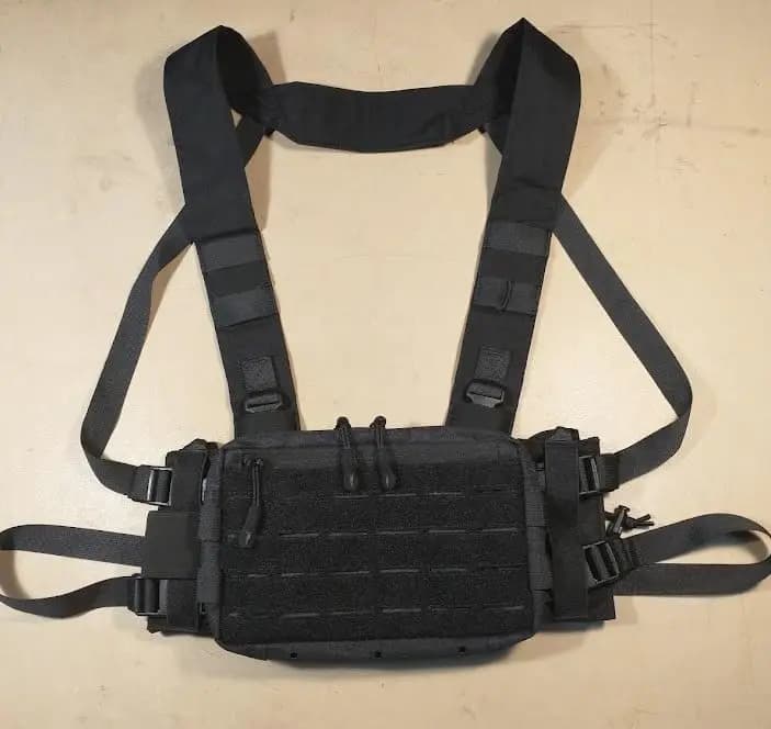 Chest Bag for Men, Fishing Lure Vest Rig Pouch Outdoor Hiking Camping Cycling Sports Fanny Pack