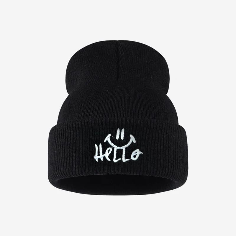 Knitted beanie for toddlers aged 1–3, featuring a soft “Hello” smile embroidery—perfect for everyday wear and outdoor activities