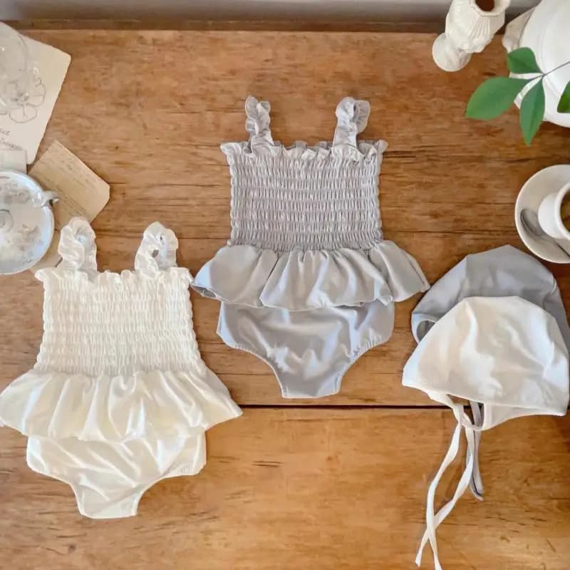 2025 nuove neonate carino solido fionda bikini costume da bagno diviso 3 pezzi vestito neonato moda costume da bagno infantile bambino costume da bagno