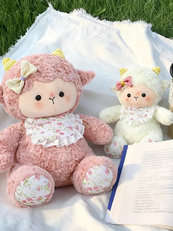 Peluche a forma di agnello, bambola morbida per bambine, regalo di compleanno per bambini, in velluto, per dormire e rilassarsi