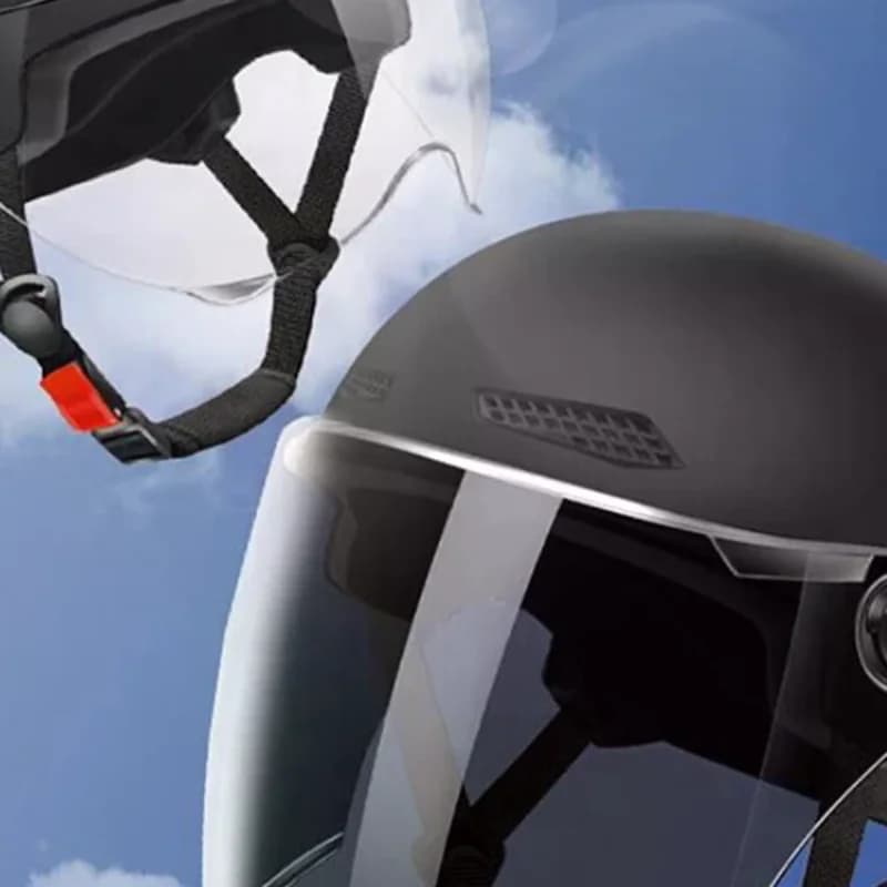 Casco da Bicicletta Elettrica/Moto Stile Cartoon con Occhiali Protettivi, Casco di Sicurezza per Bicicletta