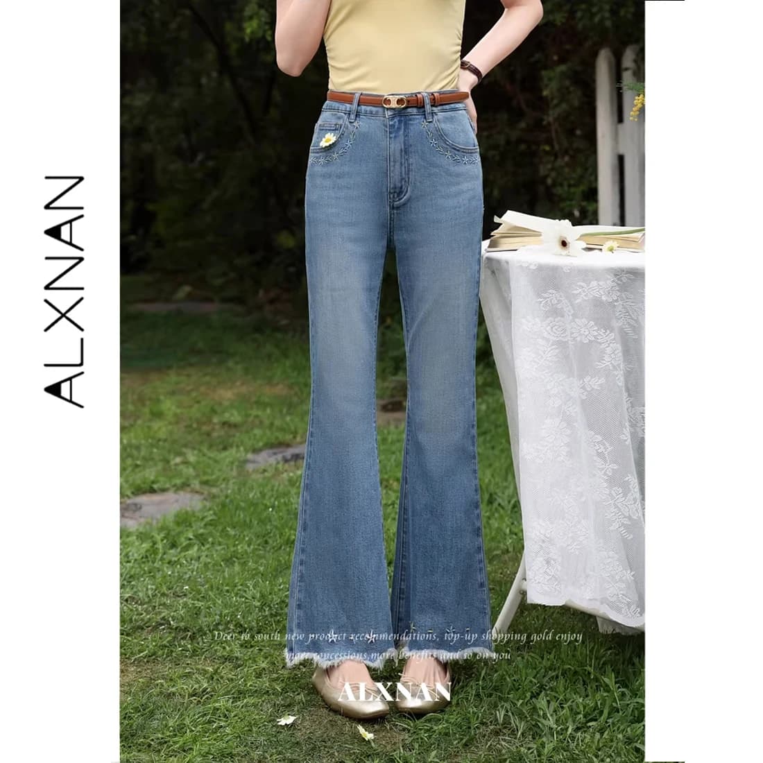 ALXNAN Jeans Bootcut Blu da Donna Estate 2026 Nuova Moda Slim-fit Svasati con Ricami e Bordi Sfilacciati L63306