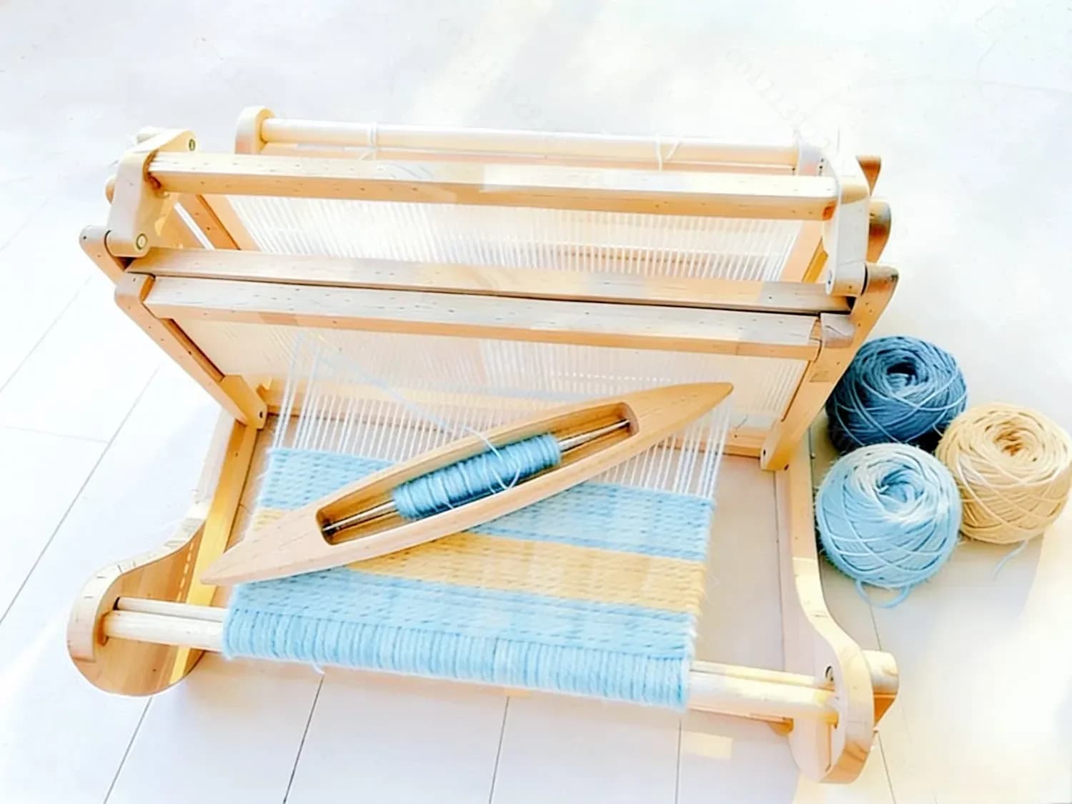 Compact Desktop Handmade Solid Wood Loom, Traditional Weaving Loom, DIY Craft Tool for Home Handicraft
