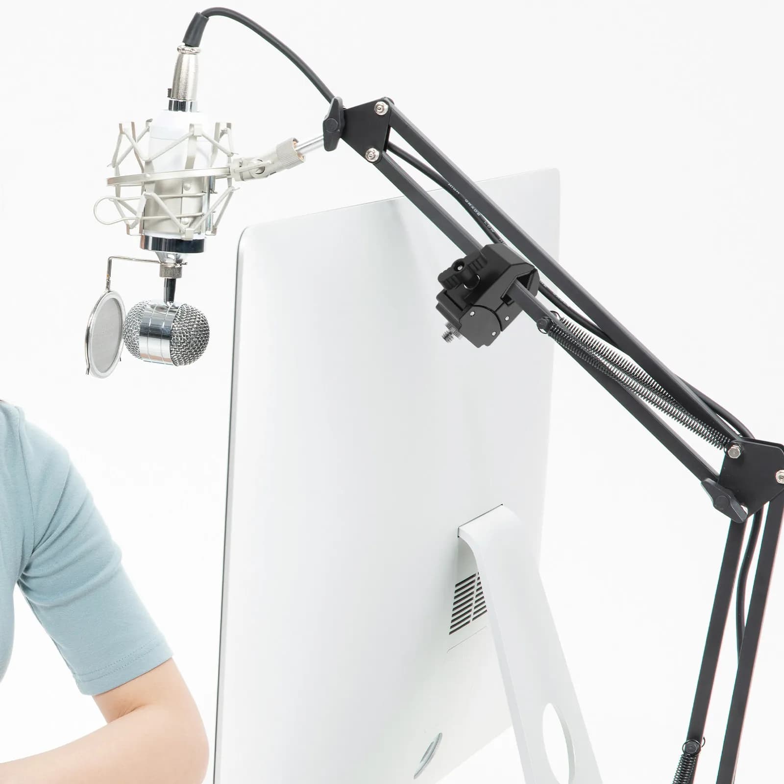 Supporto per Microfono in Metallo, Adattatore Universale da Scrivania per Asta Microfonica, Treppiede, Staffa di Estensione, Configurazione Audio Stabile