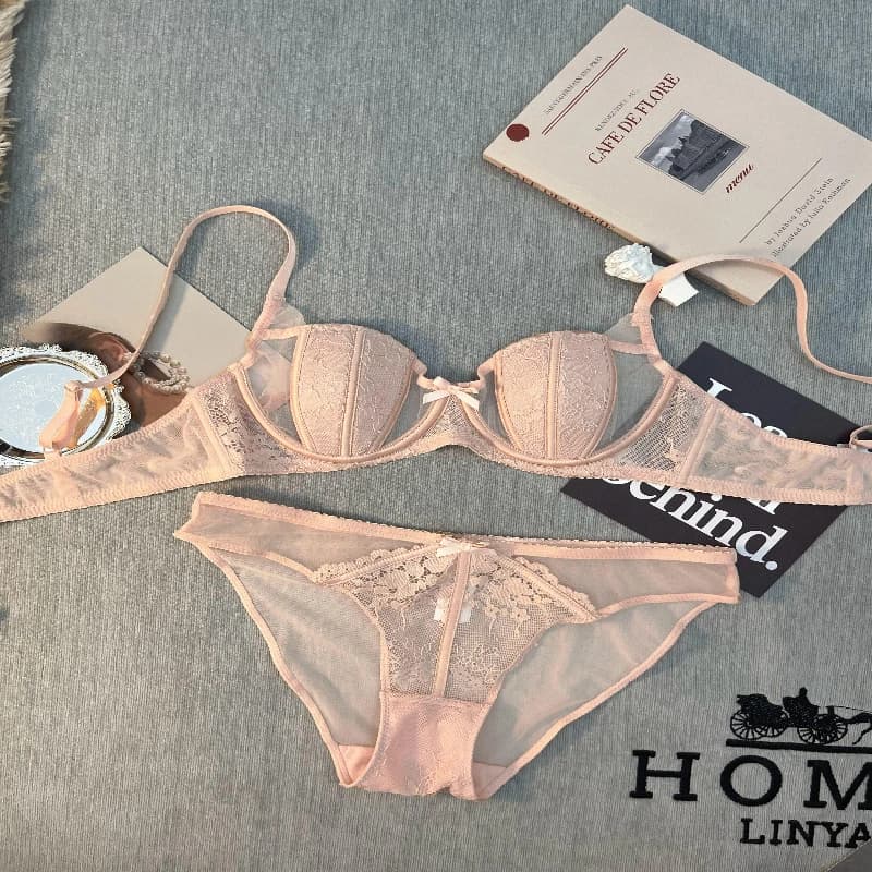 Completo Intimo in Pizzo Francese Ricamato con Copricapo a Orecchie di Coniglio, Morbido, Push-Up, Traspirante, Modellante, Confortevole ed Elegante