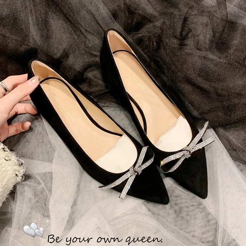 Nuove scarpe basse da donna primavera estate punta a punta bowknot scarpe casual in pelle scamosciata mocassini slip-on da donna di grandi dimensioni