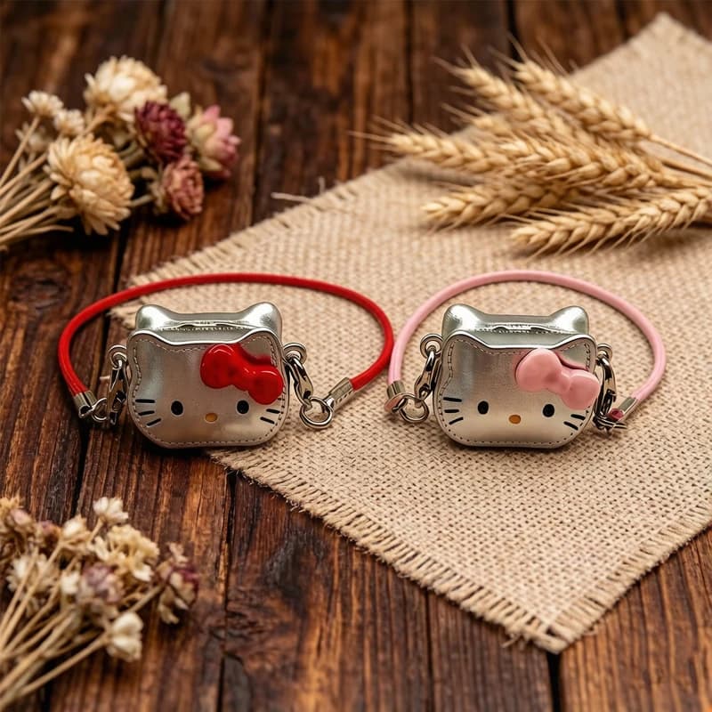 Ciondolo Portachiavi Hello Kitty Mini Borsa a Tracolla con Fiocco 3D Argento, Accessorio per Telefono, Decorazione per Casa delle Bambole, Regalo Carino per Ragazze