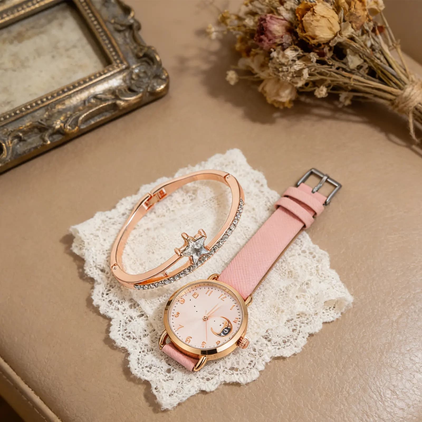 Set di 1 orologio da donna con bracciale, design luna e stella, elegante orologio al quarzo, regalo casual per feste, accessori da polso popolari per donna