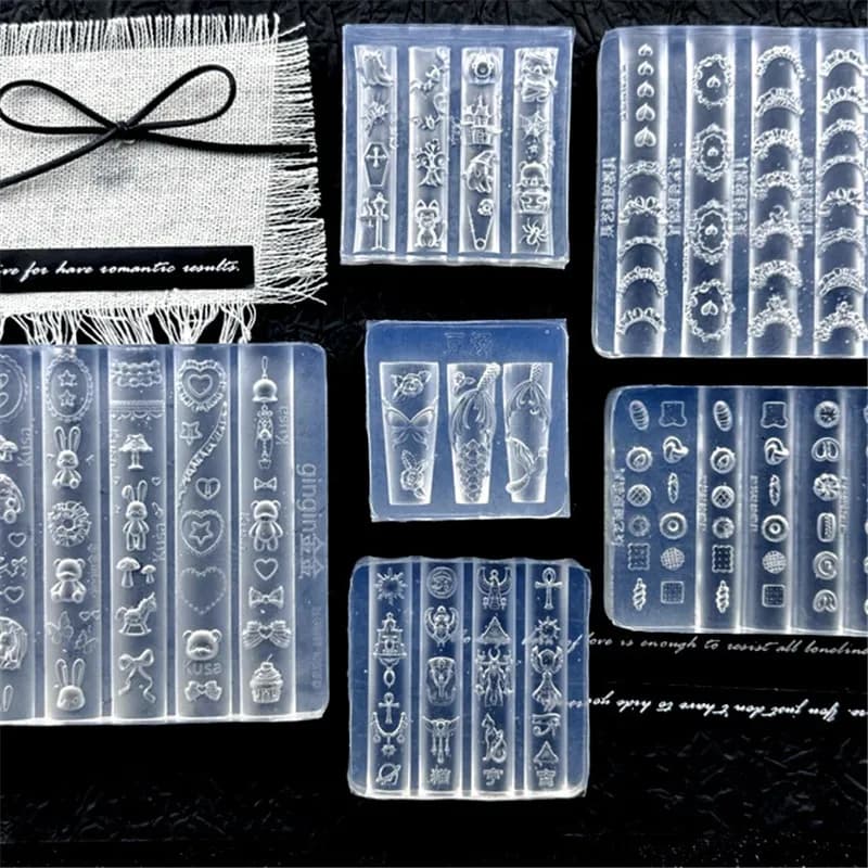 Strumenti di cottura fai-da-te Mini stampo in silicone per nail art per design creativo Dessert Pane Croissant Toast Biscotti