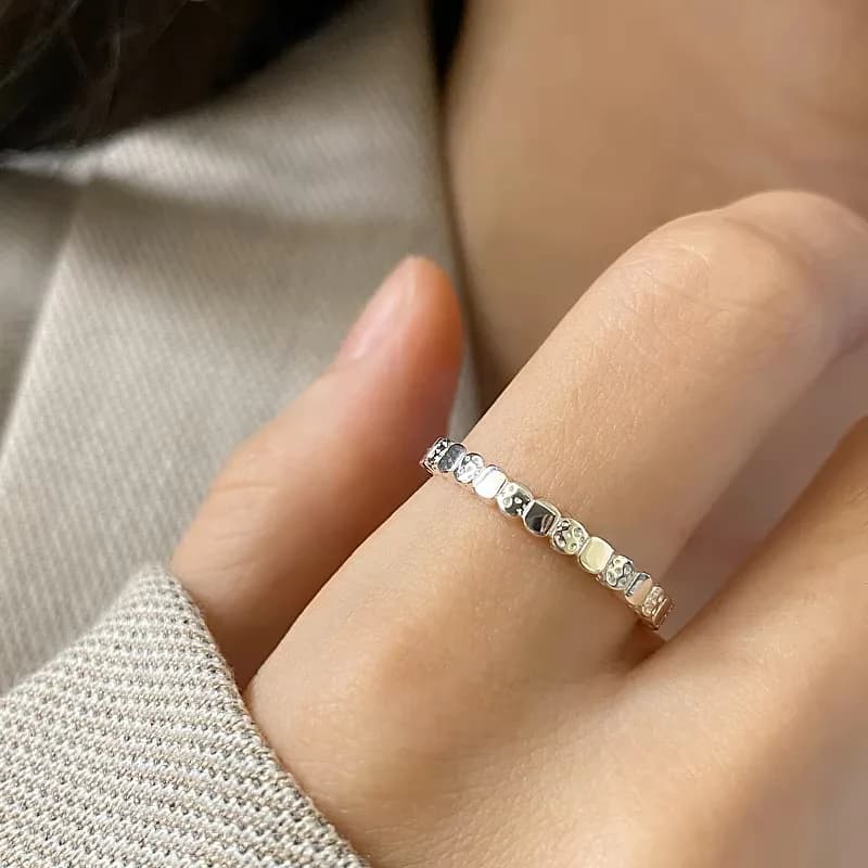 MOJOY Anello Aperto Minimalista Serie Piccoli Quadrati con Design a Dado da Donna, Anelli Regolabili di Lusso Leggero, Gioielli da Festa, Regali, Vendita all'Ingrosso